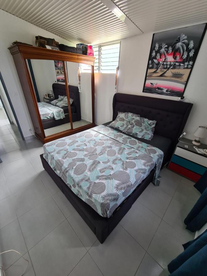 Chambres D'Hotes Dans Villa A Chateauboeuf Фор-де-Франс Экстерьер фото